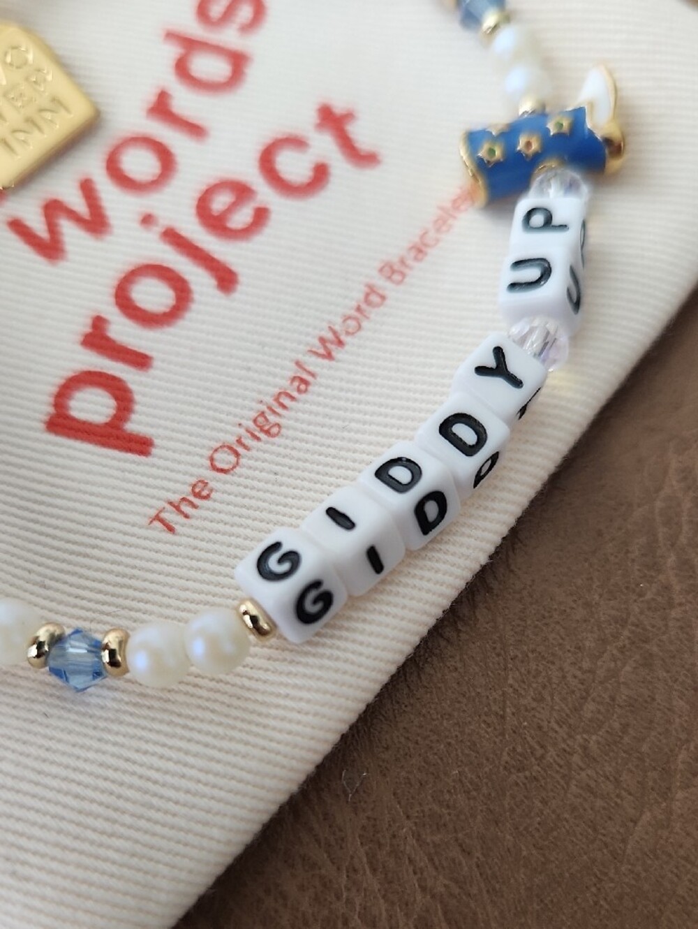 'Giddy Up' Little Words Project Bracelet - Picture 6 of 7